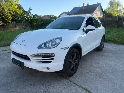 Usata Porsche Cayenne 245 CV (180 kW) 2012 Bianco SUV