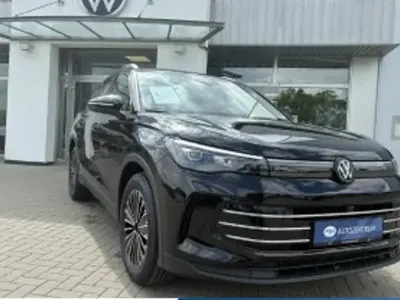 Neu VW Tiguan Elegance 150 PS (110 kW) 2026 Schwarz SUV