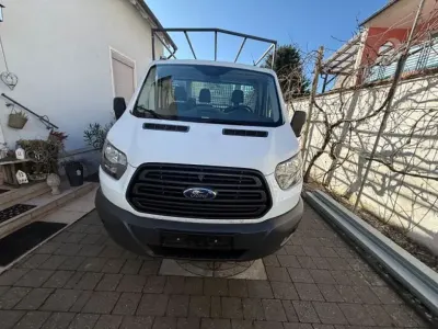 Gebraucht Ford Transit 131 PS (96 kW) 2017 Frozen white Van
