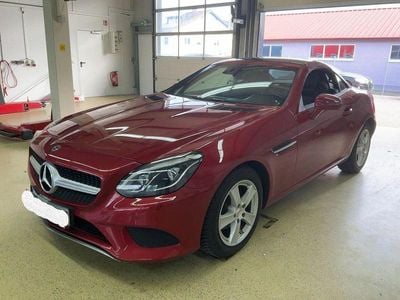Gebraucht Mercedes SLC180 156 PS (114 kW) 2019 Rot Cabrio
