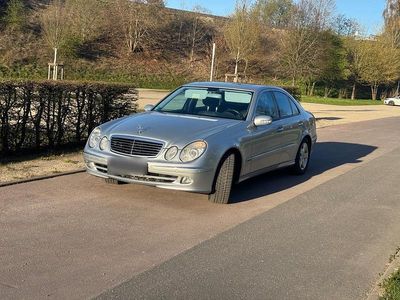 Brugt Mercedes E280 231 HK (169 kW) 2005 Grå Sedan