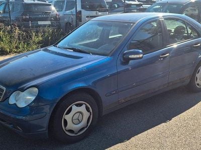 Mercedes C180
