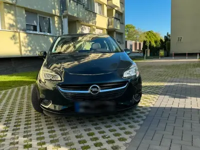 Usata Opel Corsa Color Edition 95 CV (69 kW) 2015 Verde Utilitaria