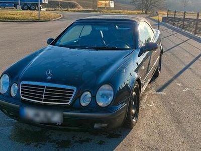 Mercedes CLK320