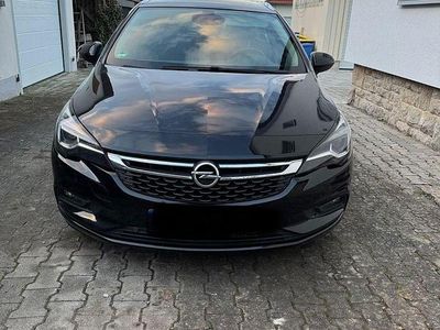 Second-hand Opel Astra Business 136 CP (100 kW) 2018 Negru Break