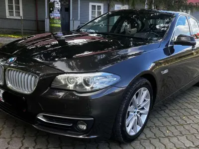 Gebraucht BMW 520 184 PS (135 kW) 2013 Limousine