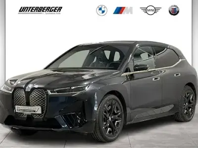 Gebraucht BMW iX Performance 384 kW (523 PS) 2022 Grau SUV