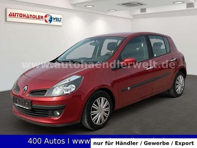 Usata Renault Clio III Dynamique 75 CV (55 kW) 2005 Rosso Berlina