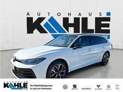 Nouă VW Passat R-line 193 CP (141 kW) 2026 Alb Break