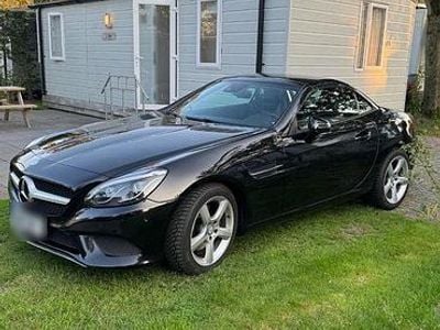 Gebraucht Mercedes SLC250 204 PS (150 kW) 2016 Schwarz Cabrio