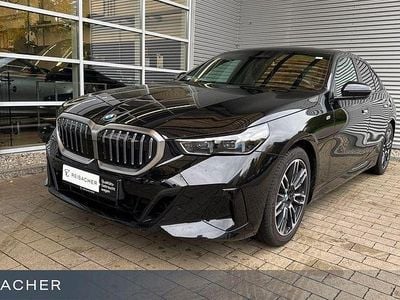 Schwarz Gebraucht 2024 BMW 520 Comfort Edition Limousine | 46.349 € (Guter Preis)