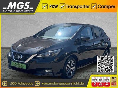 Gebraucht Nissan Leaf Acenta 110 kW (150 PS) 2022 Black metallic Kleinwagen