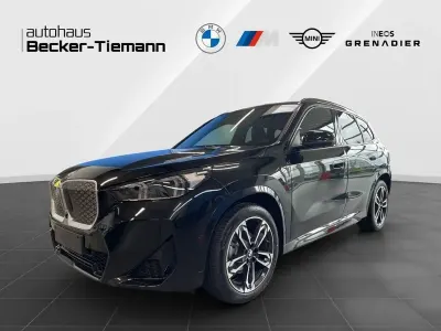 Gebraucht BMW iX1 Exclusive 150 kW (204 PS) 2026 Schwarz SUV