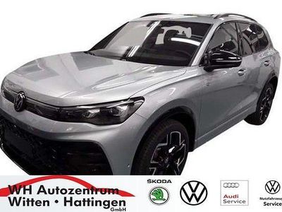 Neu VW Tiguan Style 193 PS (141 kW) 2025 Oyster silver metallic SUV
