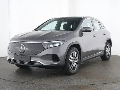 Gebraucht Mercedes EQA300 Advanced Plus 167 kW (228 PS) 2025 Grau SUV