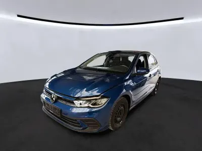 Usata VW Polo Active 95 CV (69 kW) 2022 Blu Utilitaria