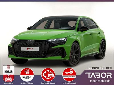 Grün Neu 2025 Audi RS3 Sport Limousine | 65.371 €