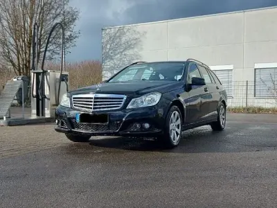 Gebraucht Mercedes C200 136 PS (100 kW) 2011 Limousine