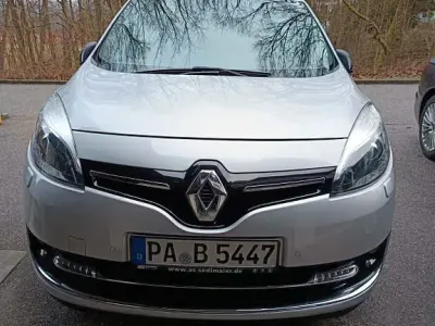 Gebraucht Renault Scénic III Bose Edition 110 PS (80 kW) 2013 Silber Van / Kleinbus