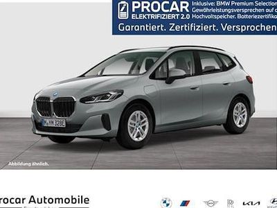 Gebraucht BMW 225 Active Tourer Luxury Line 245 PS (180 kW) 2024 Grau Van / Kleinbus