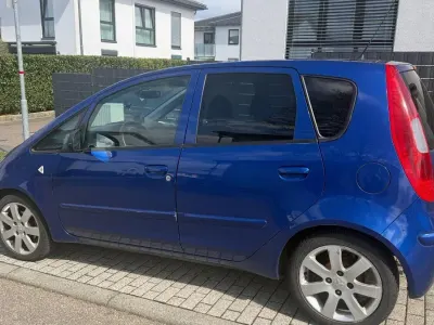 Brugt Mitsubishi Colt Invite 95 HK (69 kW) 2006 Blå Hatchback