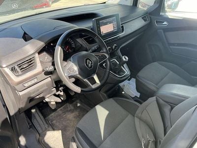 Second-hand Renault Kangoo Intens 95 CP (69 kW) 2023 Gri Monovolum