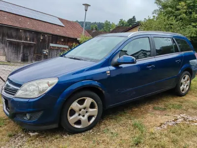 Gebraucht Opel Astra 125 PS (91 kW) 2007 Blau Kombi