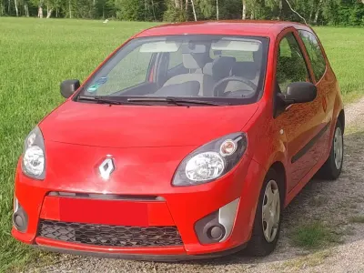 Gebraucht Renault Twingo 75 PS (55 kW) 2011 Rot Kleinwagen