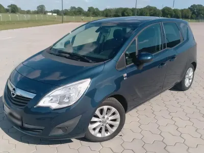 Gebraucht Opel Meriva 120 PS (88 kW) 2012 Blau Van / Kleinbus