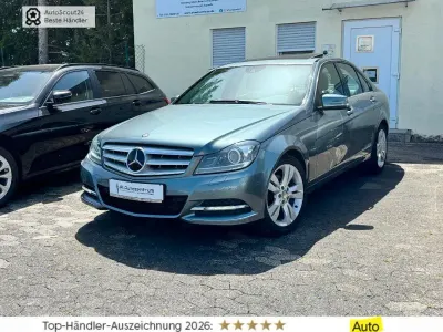 Gebraucht Mercedes C220 Avantgarde 170 PS (125 kW) 2012 Grau Limousine