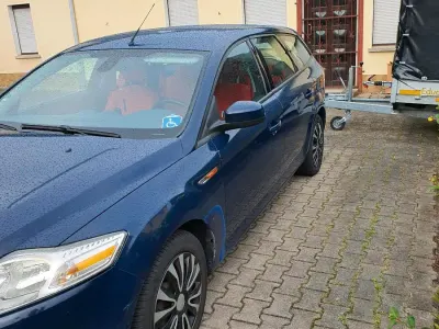 Gebraucht Ford Mondeo 150 PS (110 kW) 2009 Blau Kombi