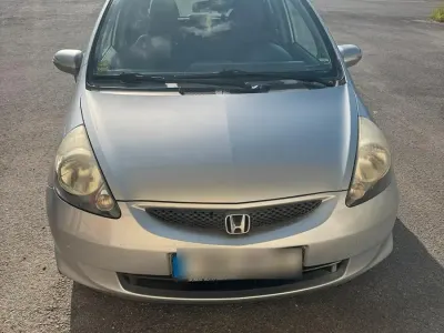 Gebraucht Honda Jazz 78 PS (57 kW) 2008 Silber Kleinwagen