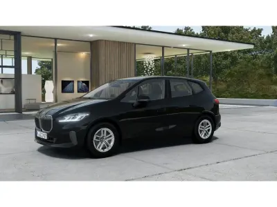 Gebraucht BMW 220 Active Tourer 170 PS (125 kW) 2024 Schwarz Van / Kleinbus