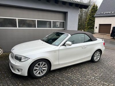 Weiß Gebraucht 2013 BMW 120 Cabriolet Cabrio | 9.500 € (Fairer Preis)