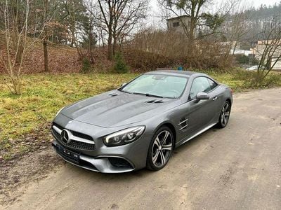 Grau Gebraucht 2017 Mercedes SL450 AMG Cabrio | 28.700 €