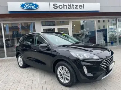 Używany Ford Kuga Titanium 152 KM (111 kW) 2021 Czarny SUV