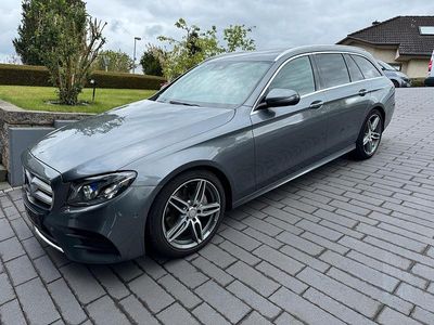 Usata Mercedes E200 184 CV (135 kW) 2017 Grigio Station wagon