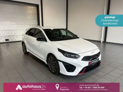 Gebraucht Kia Ceed GT GT 204 PS (150 kW) 2024 Weiß Limousine