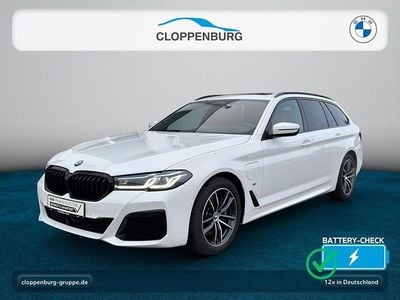 Gebraucht BMW 530e M Sport 292 PS (214 kW) 2021 Alpinweiß uni Kombi