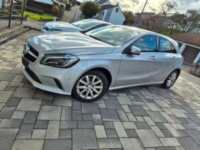 Gebraucht Mercedes A200 136 PS (100 kW) 2018 Silber Limousine