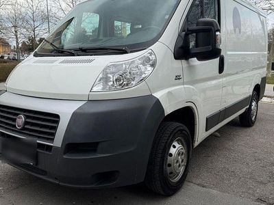 Gebraucht Fiat Ducato 101 PS (74 kW) 2011 Weiß Van
