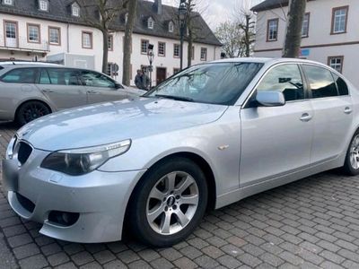 Second-hand BMW 525 177 CP (130 kW) 2004 Gri Berlinǎ