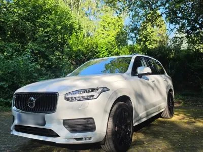 Gebraucht Volvo XC90 Momentum 250 PS (183 kW) 2019 Weiß SUV