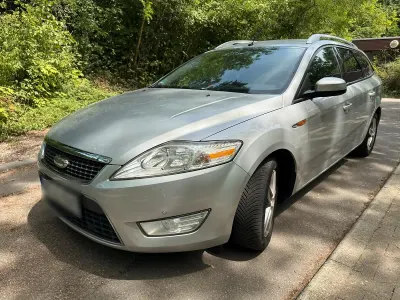 Gebraucht Ford Mondeo 125 PS (91 kW) 2009 Silber Kombi