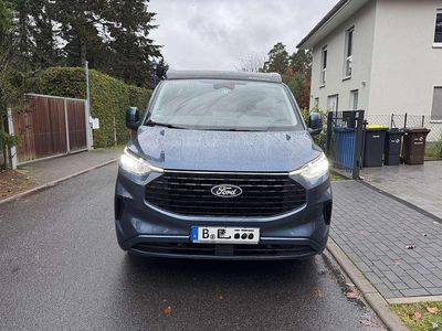 Gebraucht Ford Tourneo Titanium 136 PS (100 kW) 2025 Blau Van / Kleinbus
