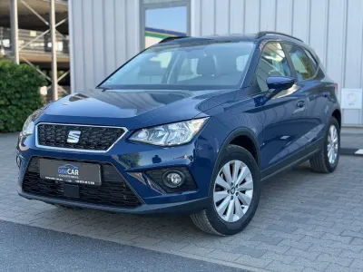 Używany Seat Arona Style 95 KM (69 kW) 2019 Niebieski SUV