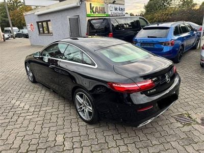 Mercedes E300