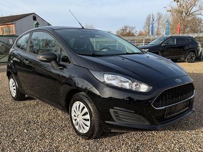 Gebraucht Ford Fiesta Ambiente 60 PS (44 kW) 2016 Schwarz Kleinwagen