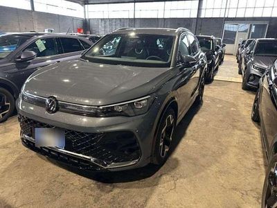 Usata VW Tiguan R-line 150 CV (110 kW) 2025 Grigio SUV