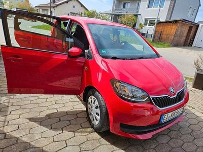 Begagnad Skoda Citigo Fun 60 HK (44 kW) 2019 Röd Halvkombi